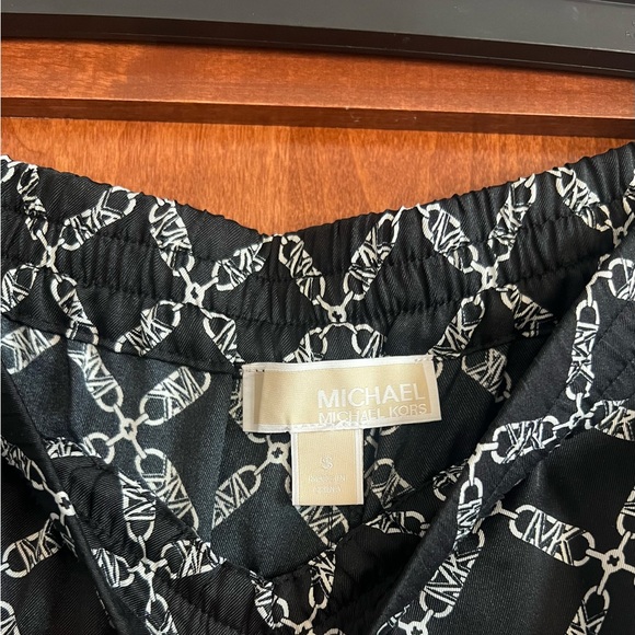 Michael Kors Flowy Pants - Picture 3 of 3
